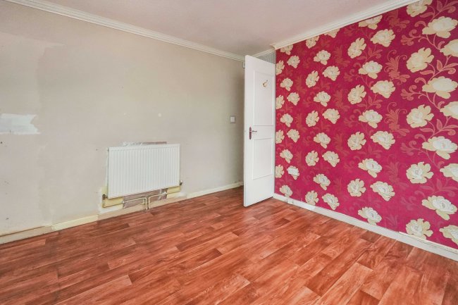 94 The Hove, Murdishaw, Runcorn, Cheshire, WA7 6EE 10