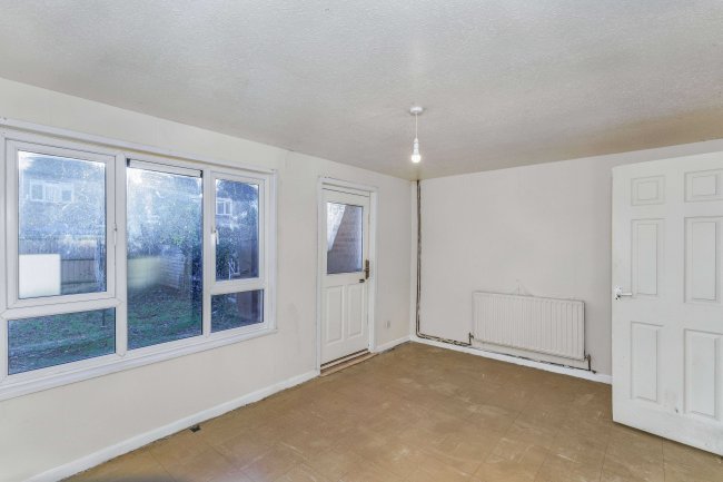 1 Sassoon Close, Wellingborough, Northamptonshire, NN8 3LR 1