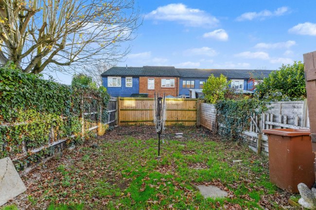 1 Sassoon Close, Wellingborough, Northamptonshire, NN8 3LR 1