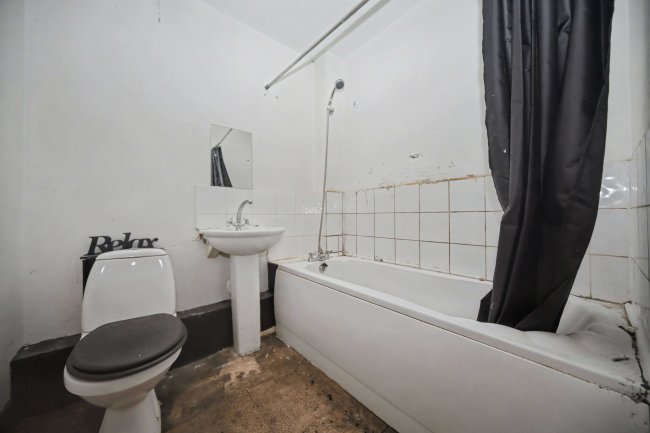 26 Pelham Street, Blackburn, Lancashire, BB1 5LA 6