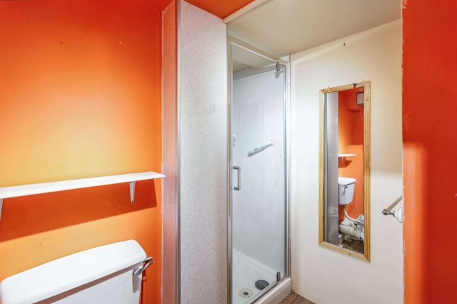 Flat 4, 2 Park Place, Knaresborough, North Yorkshire, HG5 0ER 9