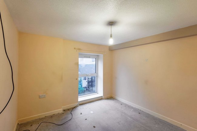 Flat 4, 2 Park Place, Knaresborough, North Yorkshire, HG5 0ER 9