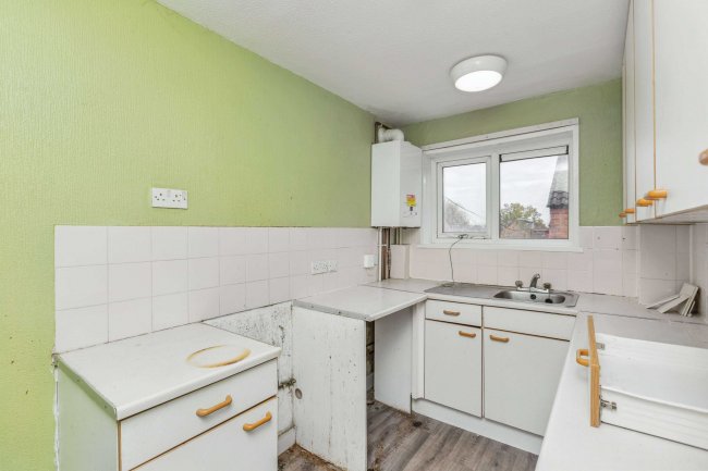 3 Swale Path, Bedford, Bedfordshire, MK41 7XS 2