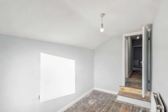 37 Digby Street, Crosby, Scunthorpe, North Lincolnshire, DN15 6DB 9