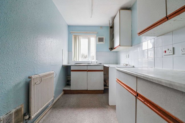 17 Myton Walk, Hemlington, Middlesbrough, Cleveland, TS8 9ND 2