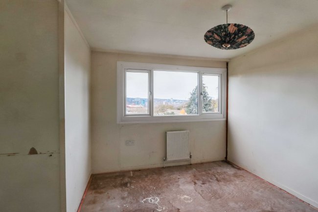 24 Park Spring Drive, Norfolk Park, Sheffield, South Yorkshire, S2 3RN 10