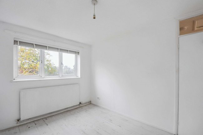 39 Park Lane, Godmanchester, Cambridgeshire PE29 2AG 4