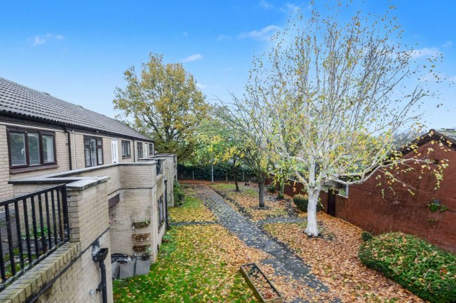 39 Park Lane, Godmanchester, Cambridgeshire PE29 2AG 4