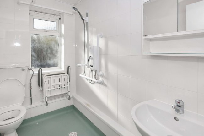 6 Burnaby Close, Brampton, Huntingdon, Cambridgeshire, PE28 4SA 3