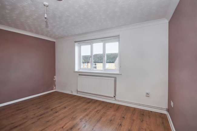 4 Serjeants Close, Ramsey, Huntingdon, Cambridgeshire PE26 1BL 8