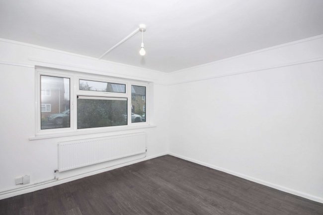 2A Kisby Avenue, Godmanchester, Huntingdon, Cambridgeshire PE29 2BZ 7