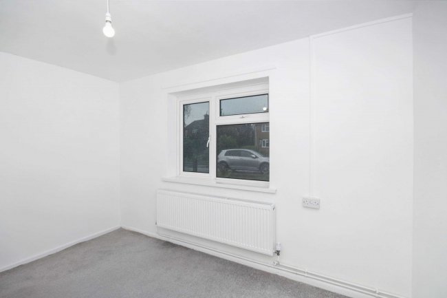 2A Kisby Avenue, Godmanchester, Huntingdon, Cambridgeshire PE29 2BZ 7