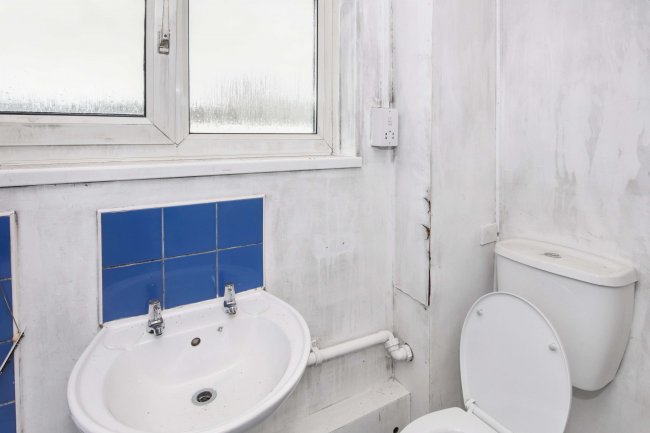 18 Alpine Close, Oakham, LE15 6NP 5