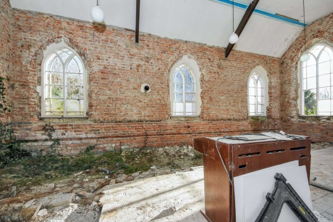 Methodist Church, Pont Robert, Meifod SY22 6HY 9