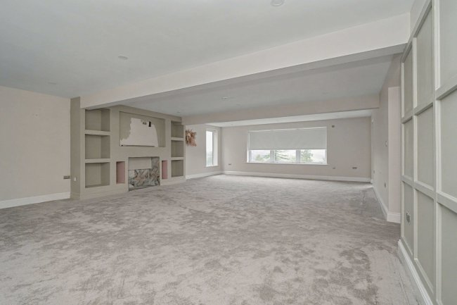 The Beeches, 26 Whalley Road, Wilpshire, Blackburn, BB1 9JT 4