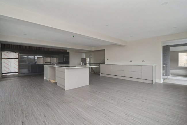 The Beeches, 26 Whalley Road, Wilpshire, Blackburn, BB1 9JT 4