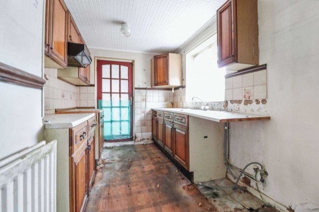 117 Church Lane, Middlesbrough, TS6 9QT 5