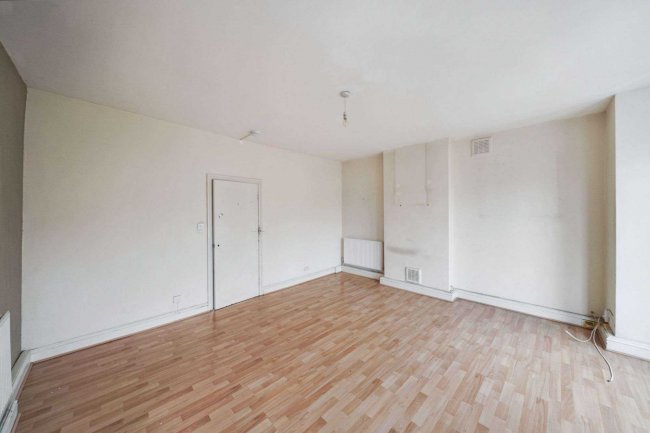 4b Byne Road, Crystal Palace, London SE26 5JE 7