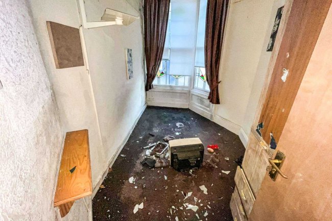 27 York Street, Blackpool, Lancashire, FY1 5AQ 6