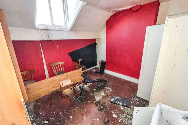 27 York Street, Blackpool, Lancashire, FY1 5AQ 6