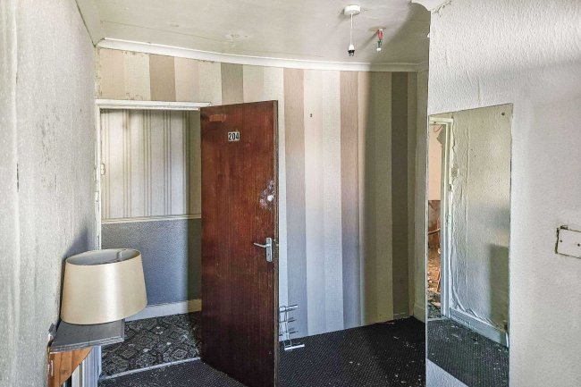 17 Bairstow Street, Blackpool, Lancashire, FY1 5BN 1