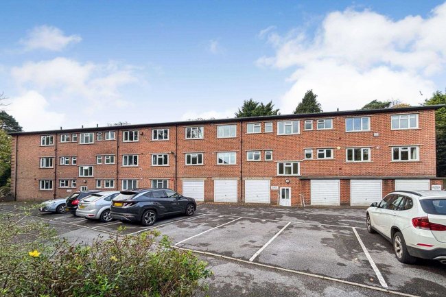 Park Court, 47 Western Road, Poole, BH13 6ES 3