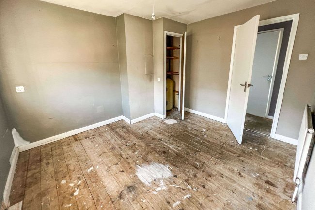 12 Hazelbury Hill, Box, Wiltshire, SN13 8LB 7