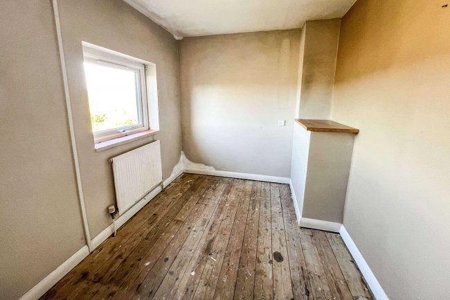 12 Hazelbury Hill, Box, Wiltshire, SN13 8LB 7