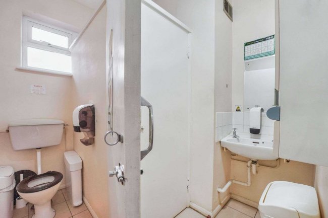 Land lying to the West of Crowthorne Road, Bracknell, RG12 7AU 2