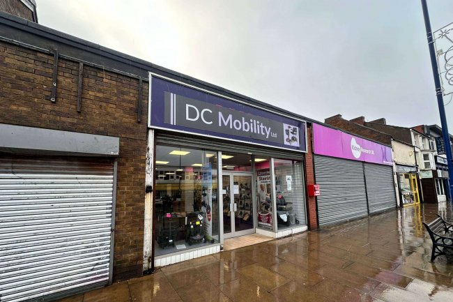 106 High Street, Redcar TS10 3DL 5