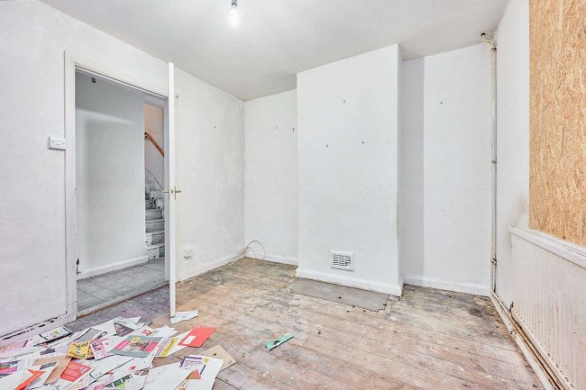 4 & 6 Meadowview Cottages, Cold Christmas Lane, Hertfordshire, SG12 7SW 4