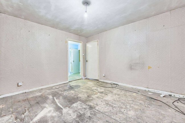 4 & 6 Meadowview Cottages, Cold Christmas Lane, Hertfordshire, SG12 7SW 4