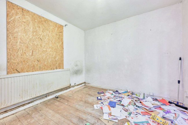 4 & 6 Meadowview Cottages, Cold Christmas Lane, Hertfordshire, SG12 7SW 4