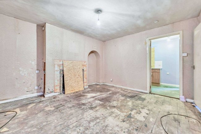 4 & 6 Meadowview Cottages, Cold Christmas Lane, Hertfordshire, SG12 7SW 4