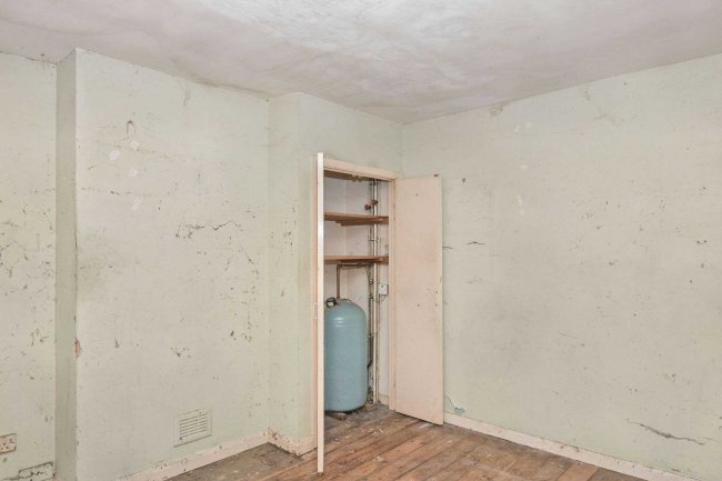 4 & 6 Meadowview Cottages, Cold Christmas Lane, Hertfordshire, SG12 7SW 4