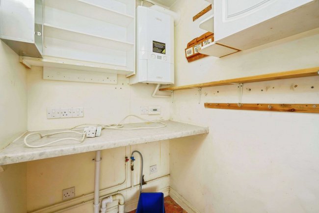 10 Helwys Place, Kidlington, Oxfordshire, OX5 2XU 1