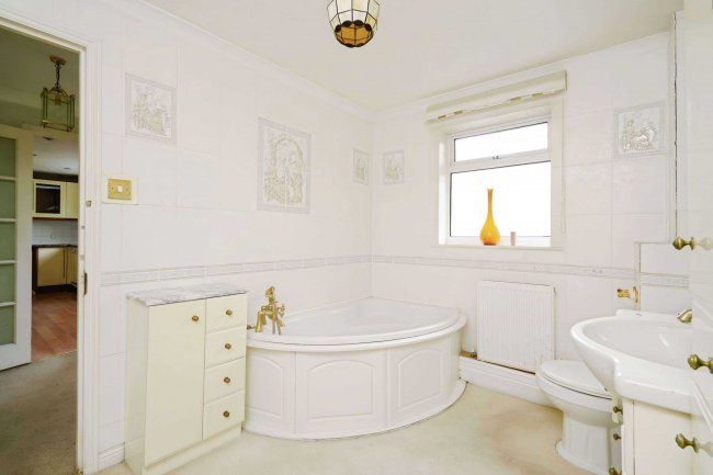 10 Helwys Place, Kidlington, Oxfordshire, OX5 2XU 1