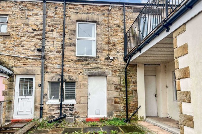 1A, Westgate, Haltwhistle, Northumberland NE49 9AF 4