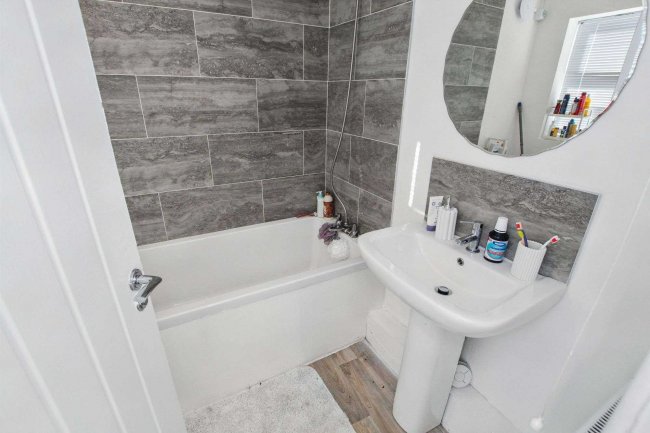 17 Chapel Lane, Harriseahead, Stoke-on-Trent ST7 4JN 34