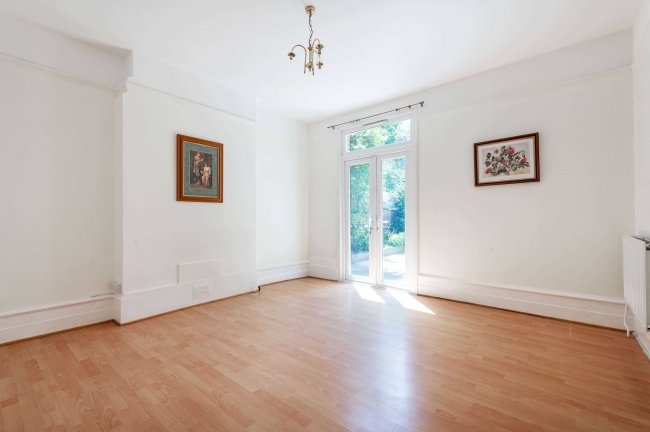 120 Kingston Road, Teddington, TW11 9JA 6