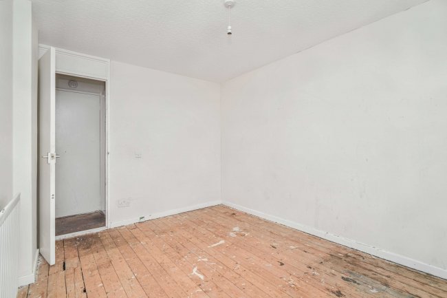 78 Leaside, Halton Brook, Runcorn, Cheshire, WA7 2NH 6