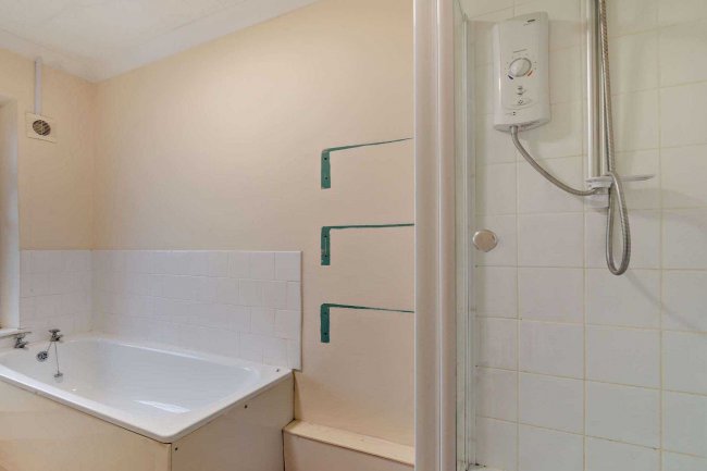 26 Pickburn Lane, Pickburn, Doncaster, DN5 7XF 8