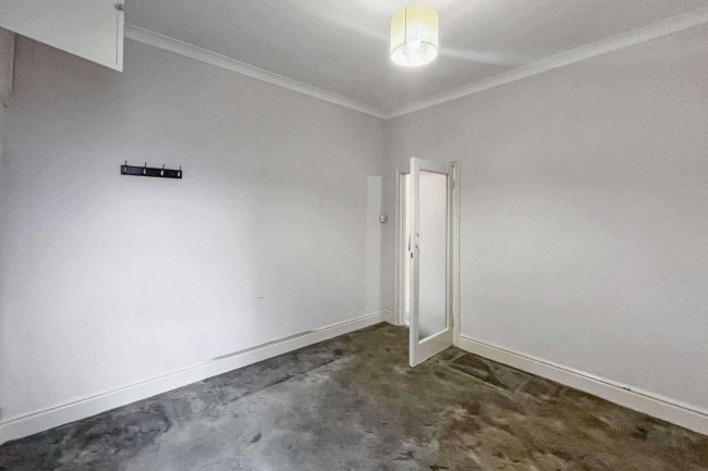 102 Swaby Road, Earlsfield, London SW18 3QZ 1