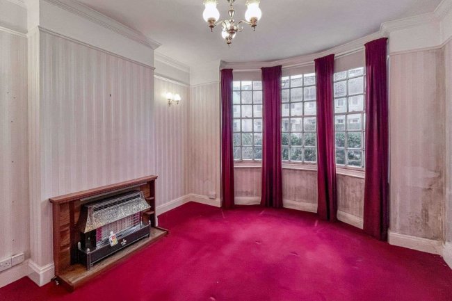 102 Swaby Road, Earlsfield, London SW18 3QZ 1