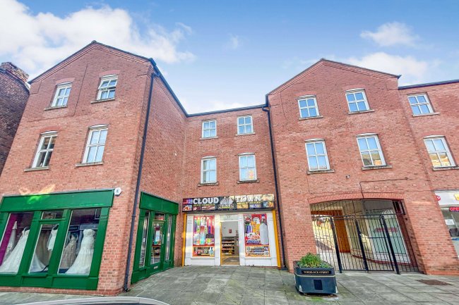 17 Wheelock Street, Middlewich, Cheshire, CW10 9AG 5