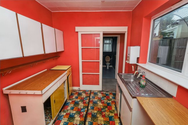 281 Odessa Road, Forest Gate, London, E7 9DZ 6