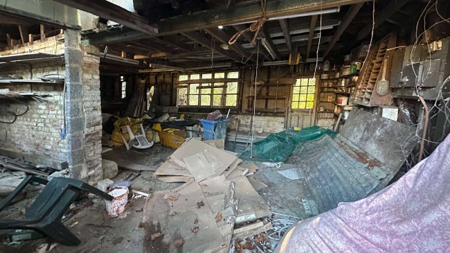 22 Marlpit Lane, Coulsdon, Croydon, CR5 2HB 1