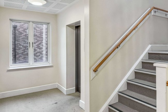 Flat 6, 250 High Street, Birmingham, West Midlands, B17 9PT 10