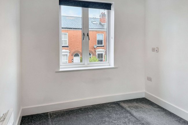 Flat 6, 250 High Street, Birmingham, West Midlands, B17 9PT 10