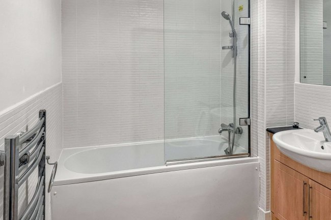 Flat 6, 250 High Street, Birmingham, West Midlands, B17 9PT 10